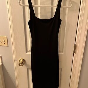 Elegant Black Sleeveless Dress